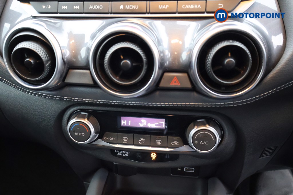Nissan Juke N-Connecta Manual Petrol SUV - Stock Number (1586598) - 10th supplementary image