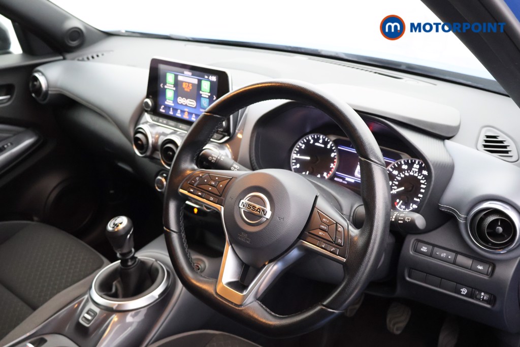Nissan Juke N-Connecta Manual Petrol SUV - Stock Number (1586598) - 15th supplementary image