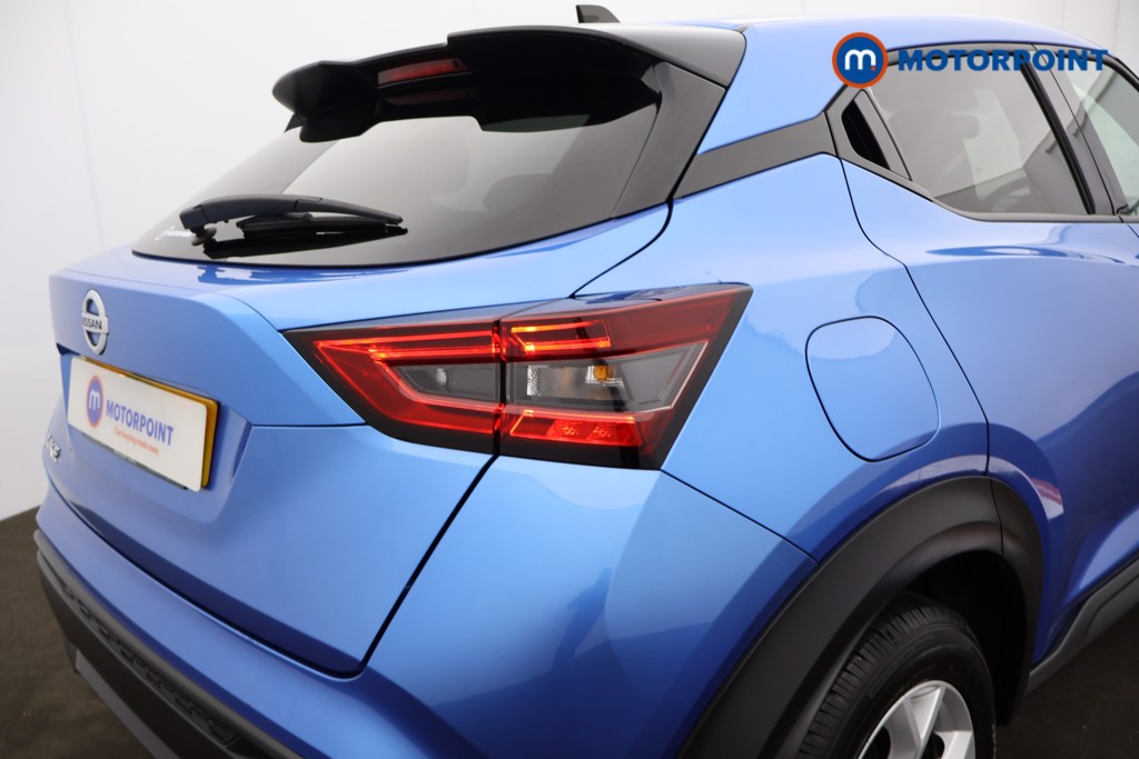 Nissan Juke N-Connecta Manual Petrol SUV - Stock Number (1586598) - 24th supplementary image
