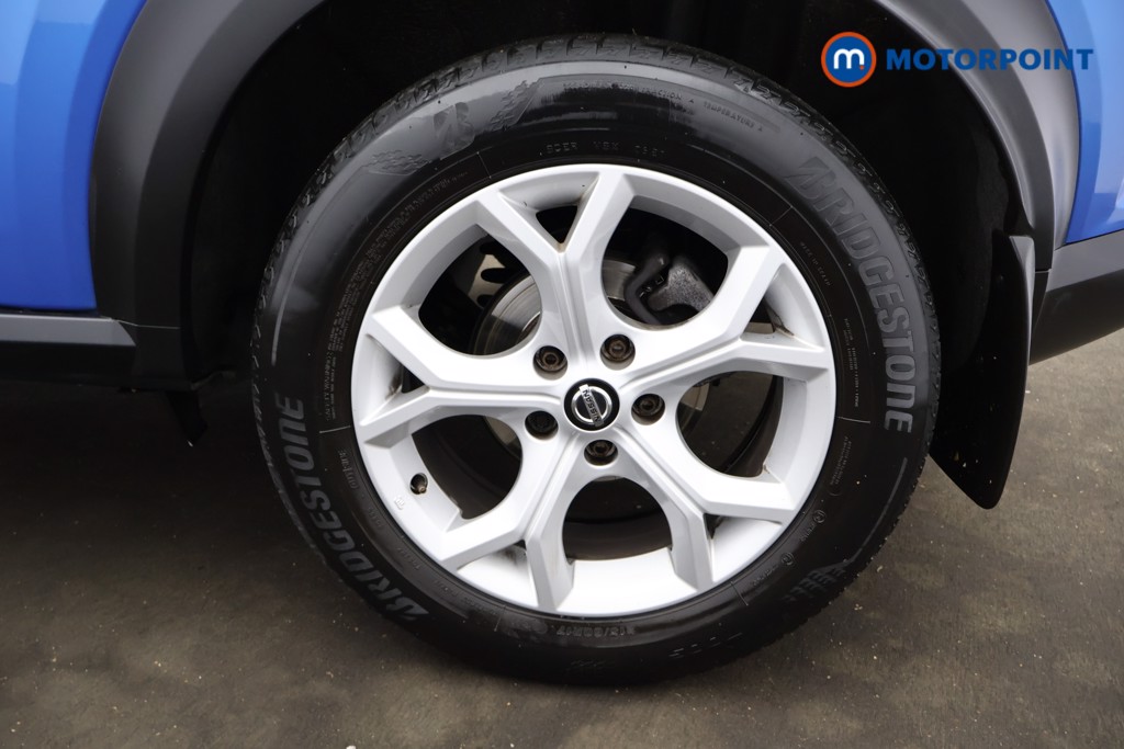 Nissan Juke N-Connecta Manual Petrol SUV - Stock Number (1586598) - 30th supplementary image