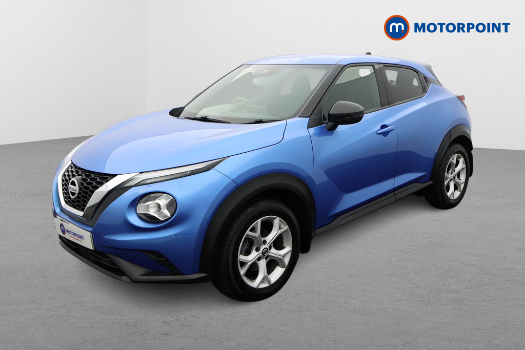 Nissan Juke N-Connecta Manual Petrol SUV - Stock Number (1586598) - Passenger side front corner