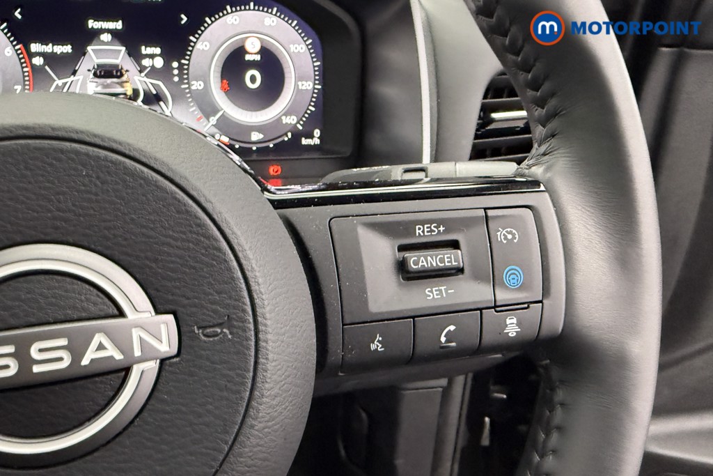 Nissan Qashqai N-Connecta Manual Petrol SUV - Stock Number (1586714) - 13th supplementary image