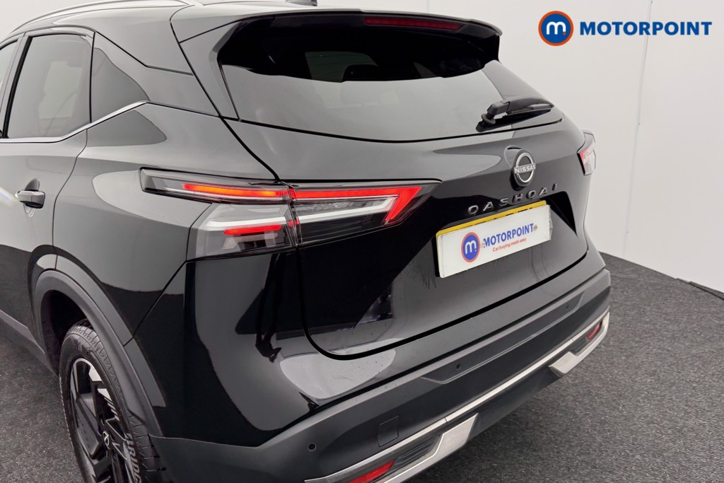 Nissan Qashqai N-Connecta Manual Petrol SUV - Stock Number (1586714) - 26th supplementary image