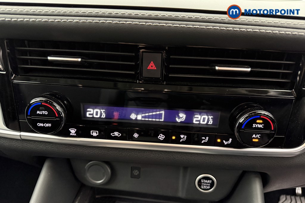 Nissan Qashqai N-Connecta Automatic Petrol SUV - Stock Number (1586715) - 10th supplementary image