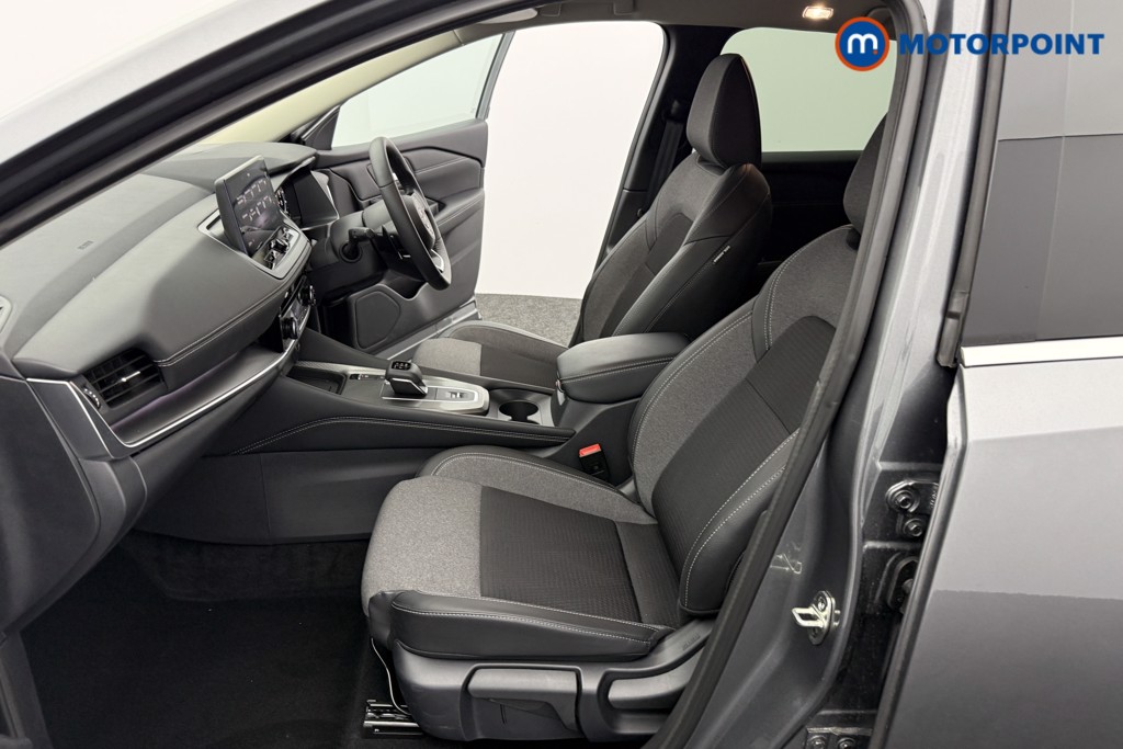 Nissan Qashqai N-Connecta Automatic Petrol SUV - Stock Number (1586715) - 21st supplementary image