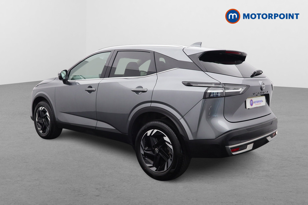 Nissan Qashqai N-Connecta Automatic Petrol SUV - Stock Number (1586715) - Passenger side rear corner