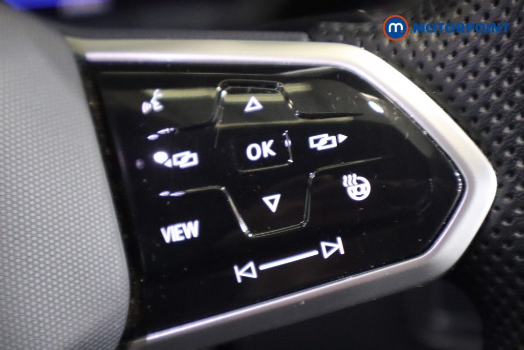 Volkswagen Tiguan R-Line Automatic Petrol SUV - Stock Number (1586778) - 18th supplementary image