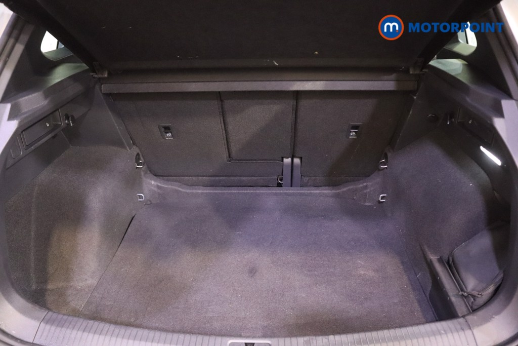 Volkswagen Tiguan R-Line Automatic Petrol SUV - Stock Number (1586778) - 31st supplementary image