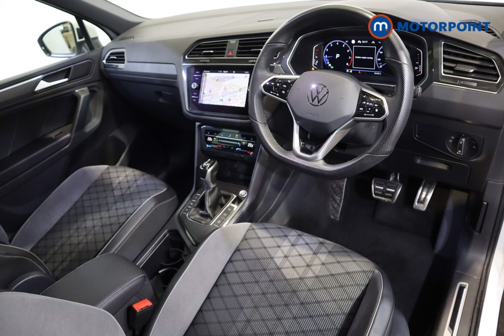 Volkswagen Tiguan R-Line Automatic Petrol SUV - Stock Number (1586778) - 1st supplementary image