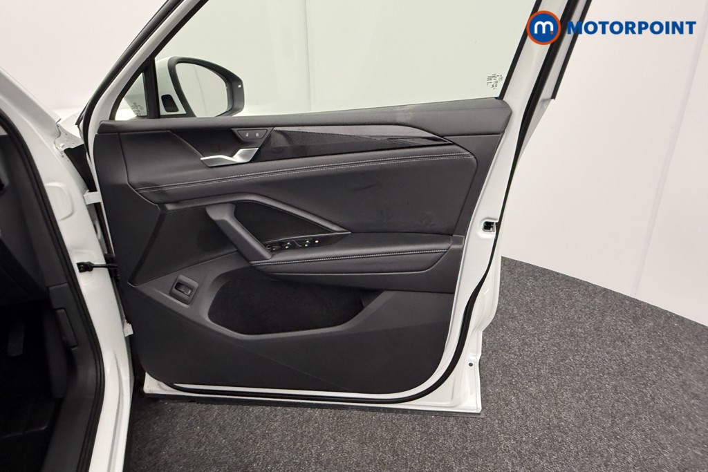 Volkswagen Tiguan Match Automatic Petrol SUV - Stock Number (1586819) - 17th supplementary image