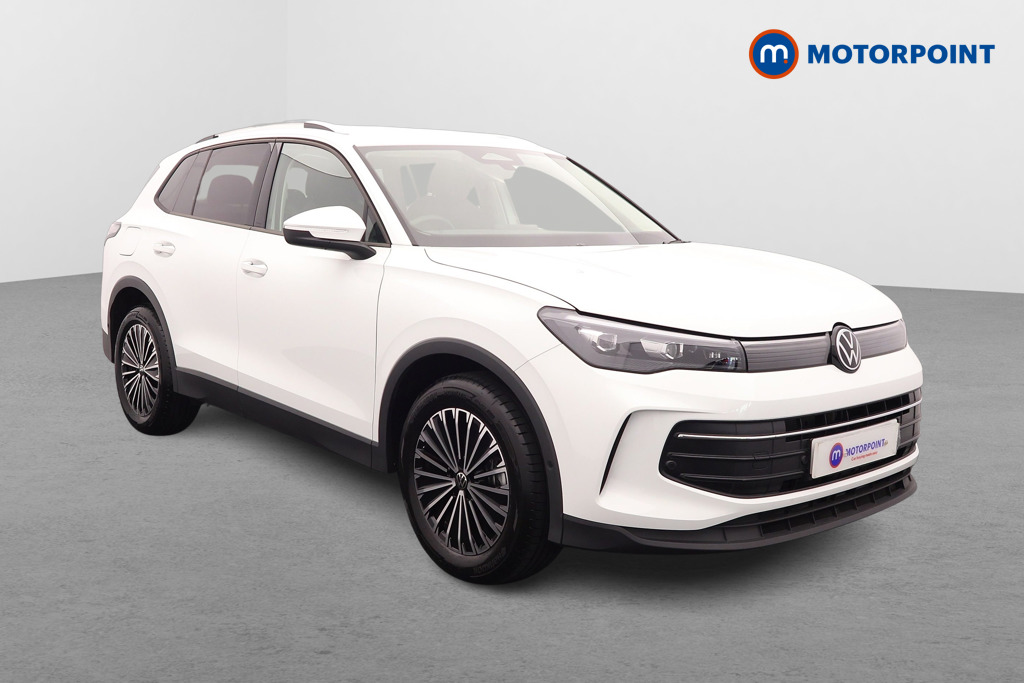 Volkswagen Tiguan Match Automatic Petrol SUV - Stock Number (1586819) - Drivers side front corner