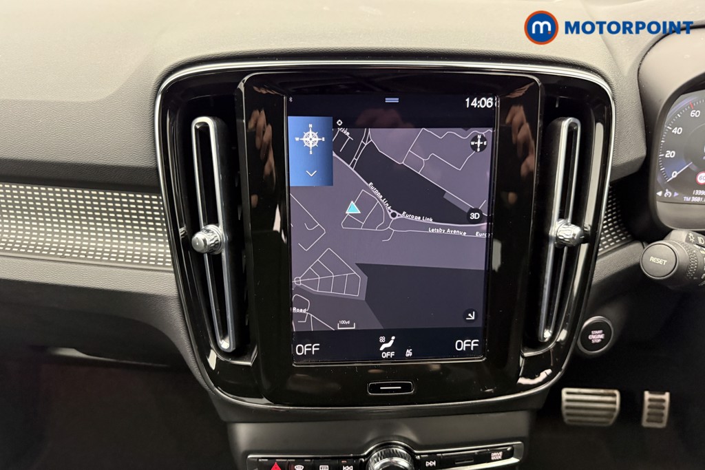 Volvo Xc40 R Design Automatic Petrol SUV - Stock Number (1586829) - 2nd supplementary image