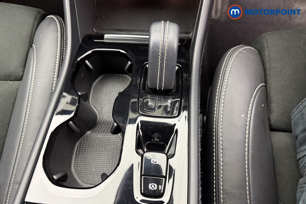 Volvo Xc40 R Design Automatic Petrol SUV - Stock Number (1586829) - 11th supplementary image