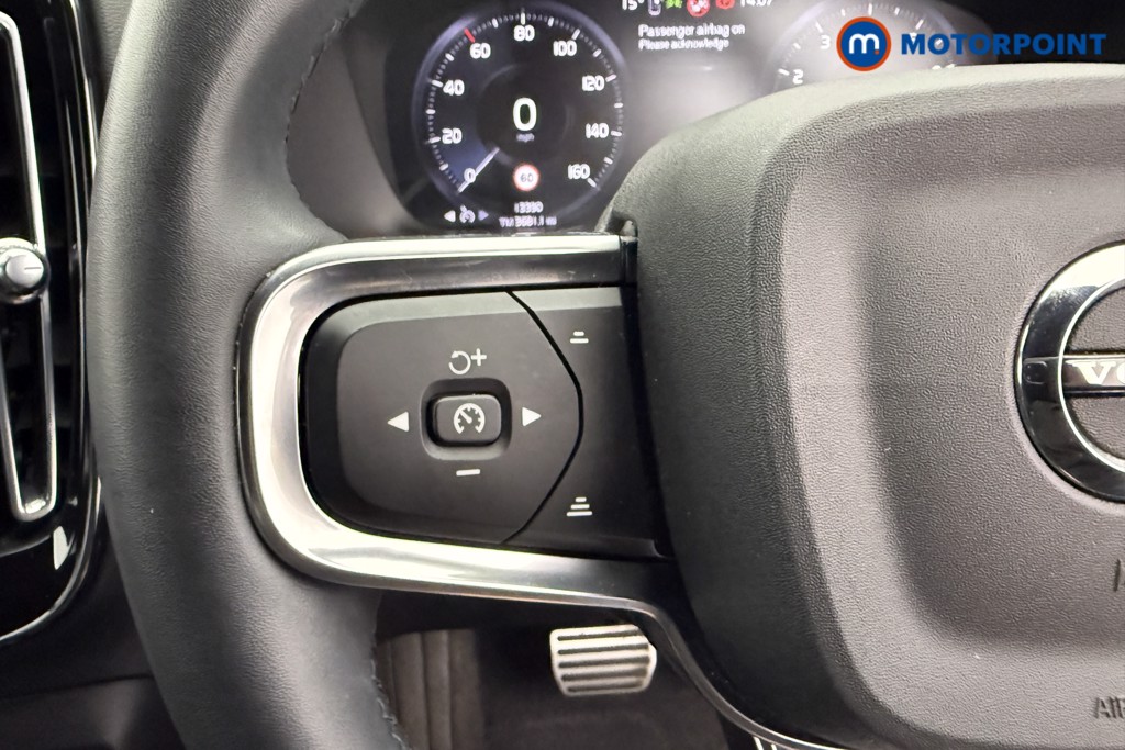 Volvo Xc40 R Design Automatic Petrol SUV - Stock Number (1586829) - 12th supplementary image