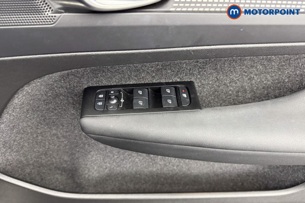 Volvo Xc40 R Design Automatic Petrol SUV - Stock Number (1586829) - 14th supplementary image