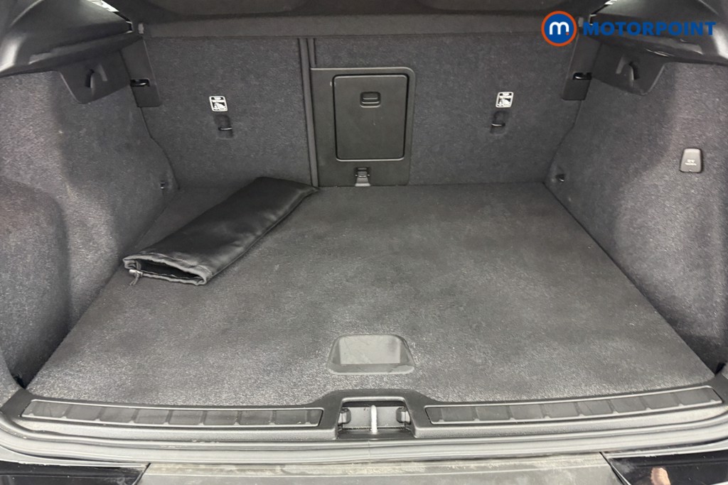 Volvo Xc40 R Design Automatic Petrol SUV - Stock Number (1586829) - 19th supplementary image