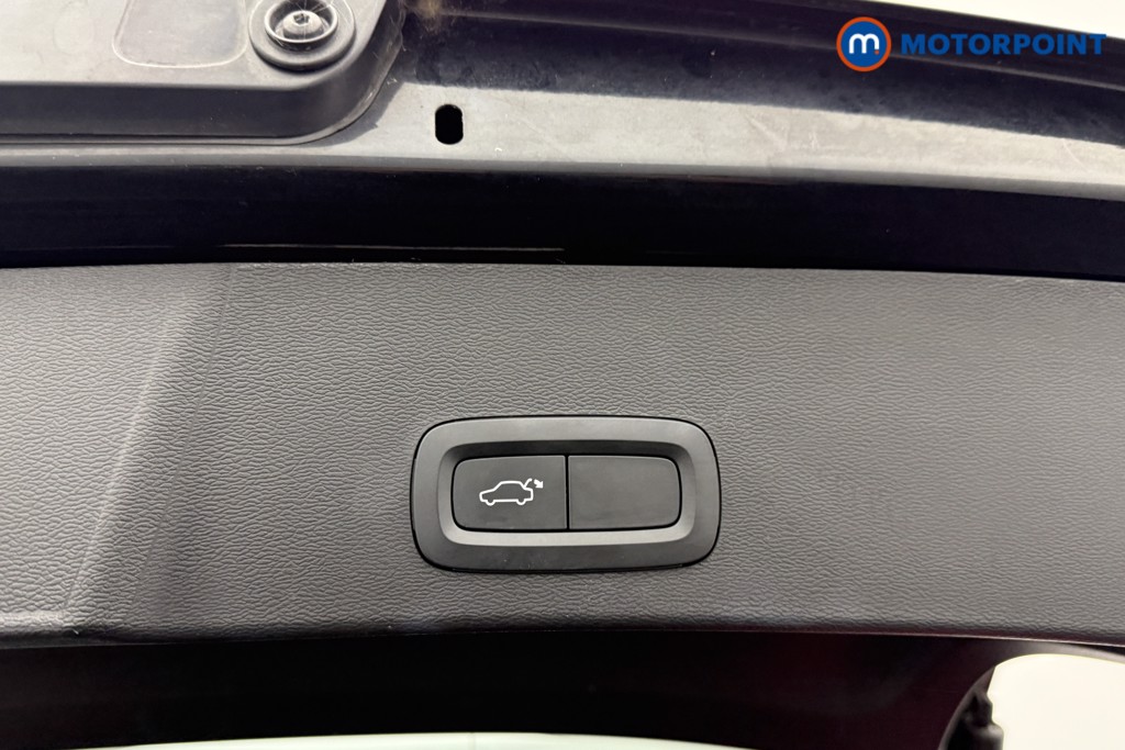 Volvo Xc40 R Design Automatic Petrol SUV - Stock Number (1586829) - 20th supplementary image