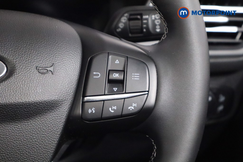Ford Focus Titanium Vignale Automatic Petrol Hatchback - Stock Number (1587046) - 8th supplementary image
