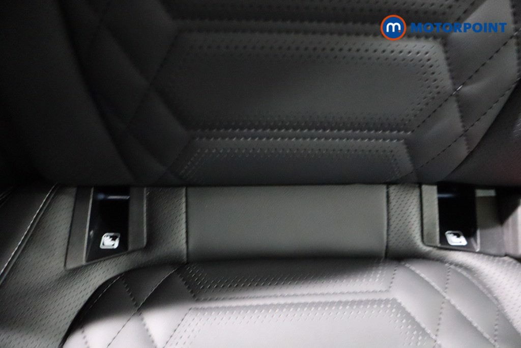 Ford Focus Titanium Vignale Automatic Petrol Hatchback - Stock Number (1587046) - 30th supplementary image