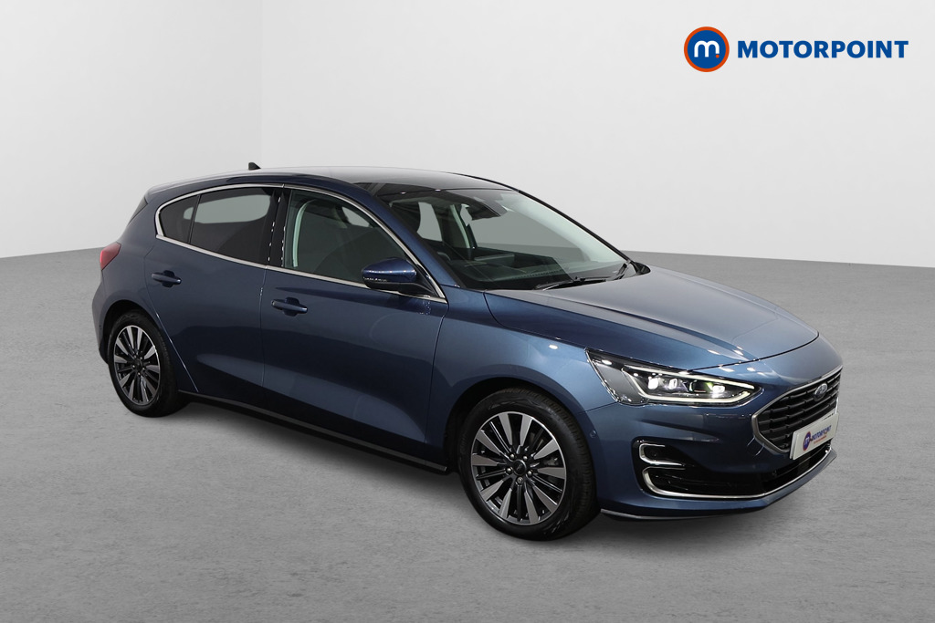 Ford Focus Titanium Vignale Automatic Petrol Hatchback - Stock Number (1587046) - Drivers side front corner