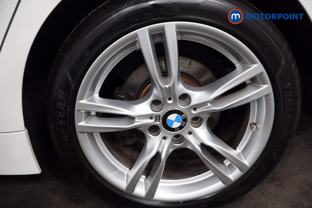 BMW 4 Series M Sport Manual Petrol Hatchback - Stock Number (1587050) - 12th supplementary image