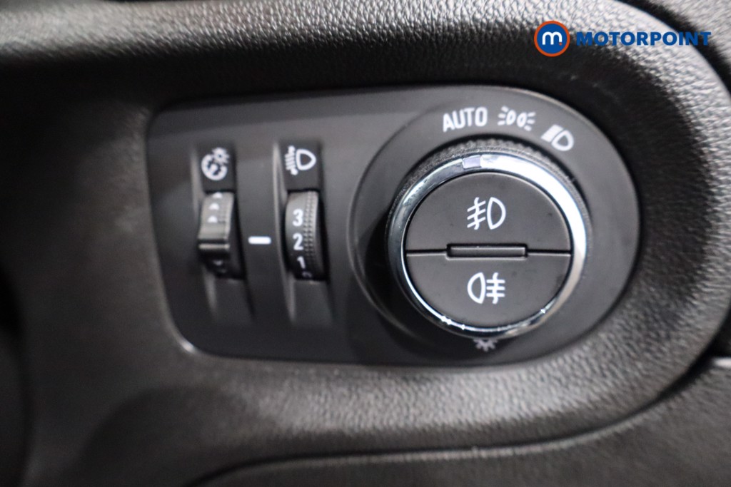 Vauxhall Grandland X Sri Nav Automatic Petrol Plug-In Hybrid SUV - Stock Number (1587131) - 23rd supplementary image