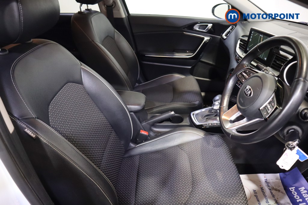 KIA Ceed 3 Automatic Diesel Hatchback - Stock Number (1587141) - 17th supplementary image