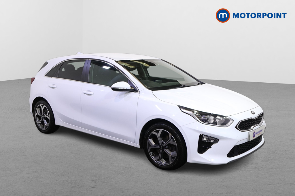 KIA Ceed 3 Automatic Diesel Hatchback - Stock Number (1587141) - Drivers side front corner