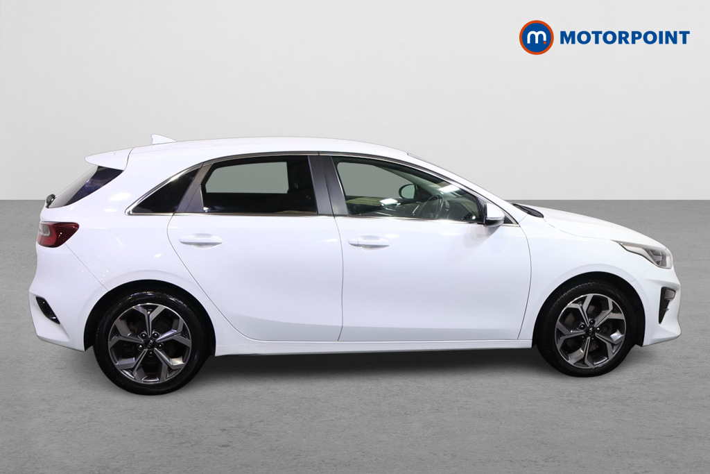 KIA Ceed 3 Automatic Diesel Hatchback - Stock Number (1587141) - Drivers side