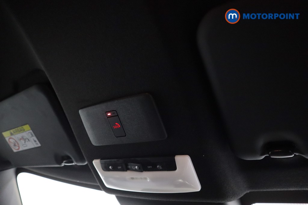 Nissan Juke N-Connecta Manual Petrol SUV - Stock Number (1587162) - 5th supplementary image