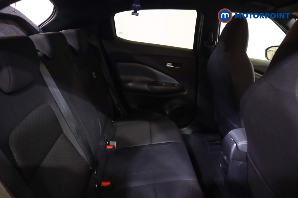 Nissan Juke N-Connecta Manual Petrol SUV - Stock Number (1587162) - 13th supplementary image