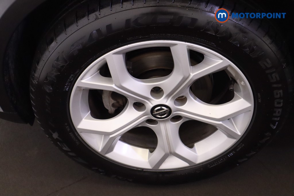Nissan Juke N-Connecta Manual Petrol SUV - Stock Number (1587162) - 18th supplementary image