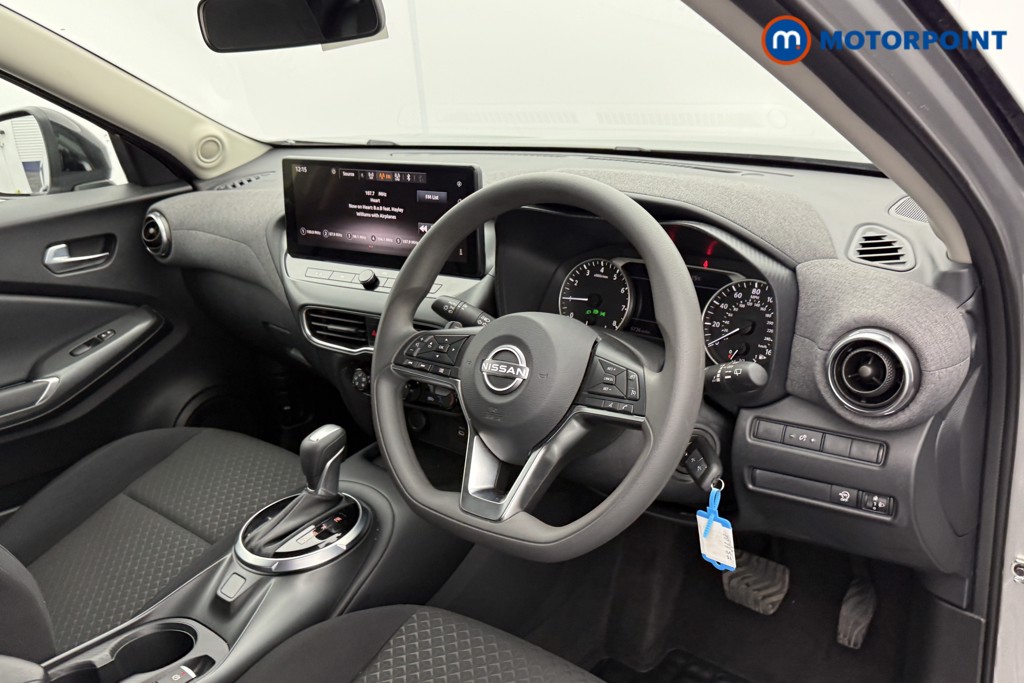 Nissan Juke Acenta Premium Automatic Petrol SUV - Stock Number (1587179) - 3rd supplementary image