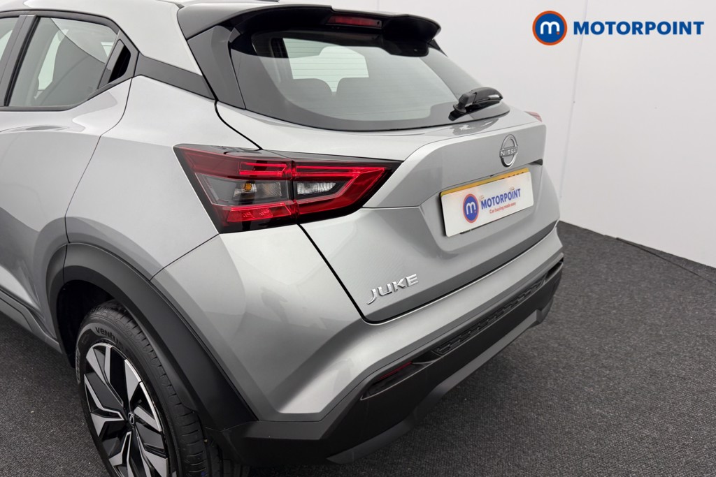 Nissan Juke Acenta Premium Automatic Petrol SUV - Stock Number (1587179) - 24th supplementary image