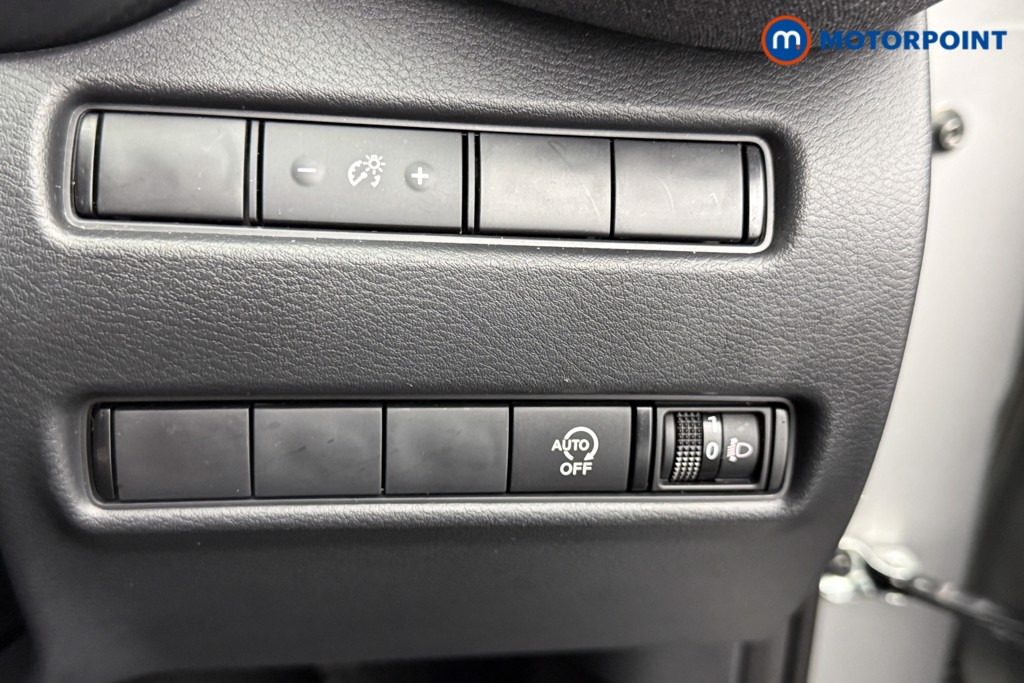 Nissan Juke Acenta Premium Automatic Petrol SUV - Stock Number (1587182) - 14th supplementary image