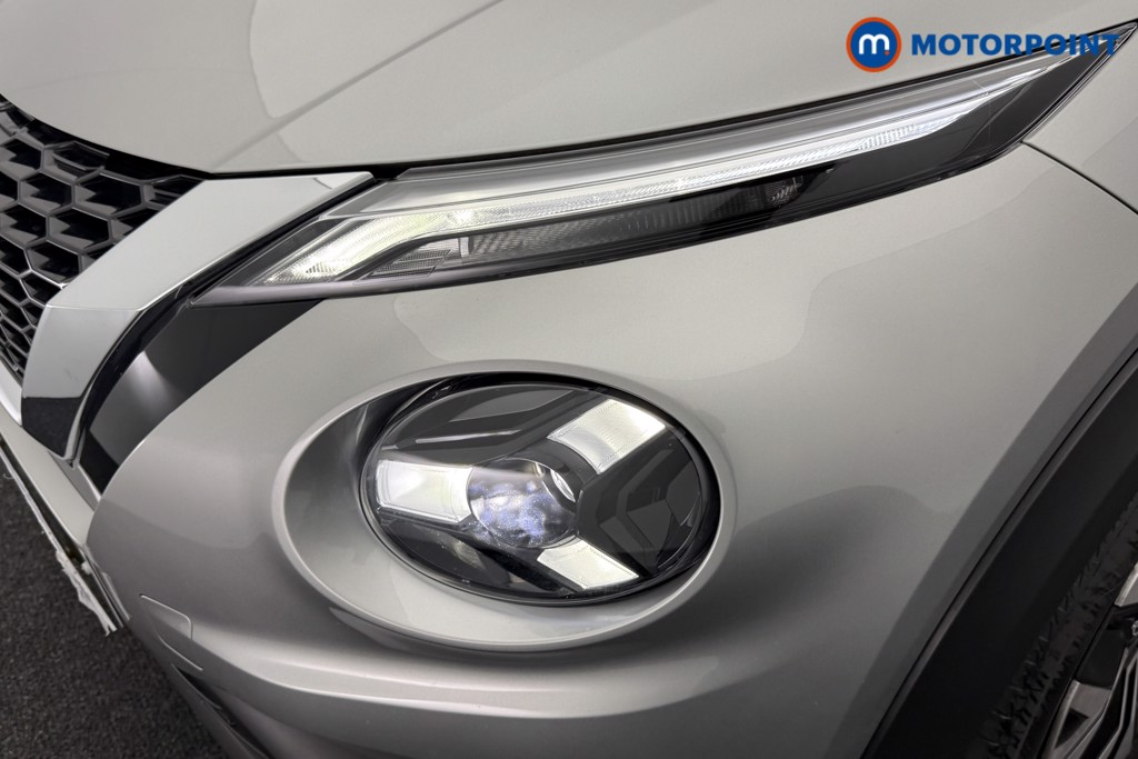 Nissan Juke Acenta Premium Automatic Petrol SUV - Stock Number (1587182) - 26th supplementary image