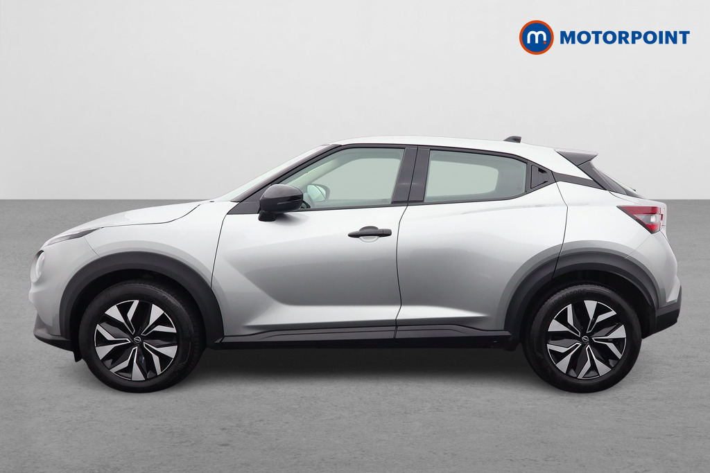 Nissan Juke Acenta Premium Automatic Petrol SUV - Stock Number (1587182) - Passenger side