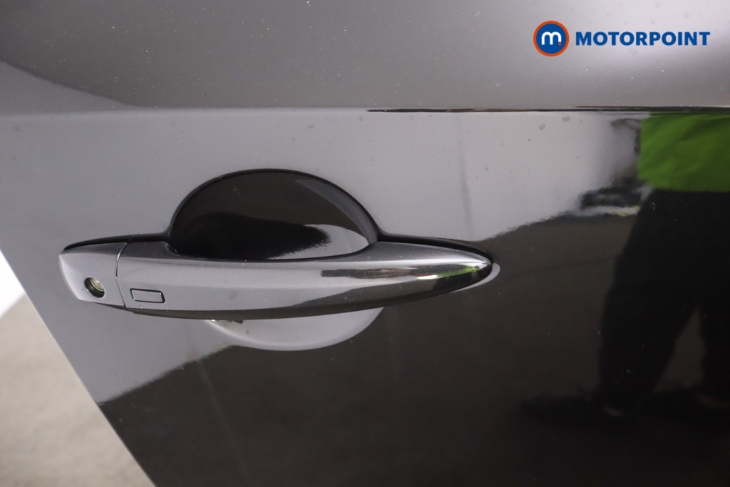 Nissan Qashqai Acenta Premium Manual Petrol SUV - Stock Number (1587248) - 21st supplementary image