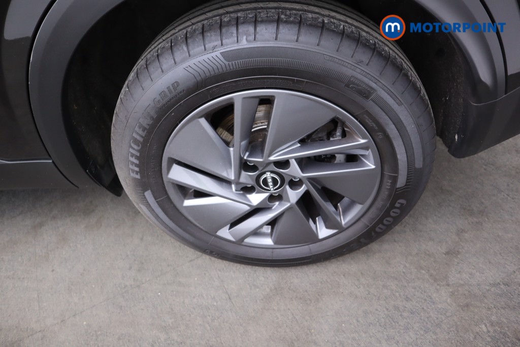 Nissan Qashqai Acenta Premium Manual Petrol SUV - Stock Number (1587248) - 25th supplementary image
