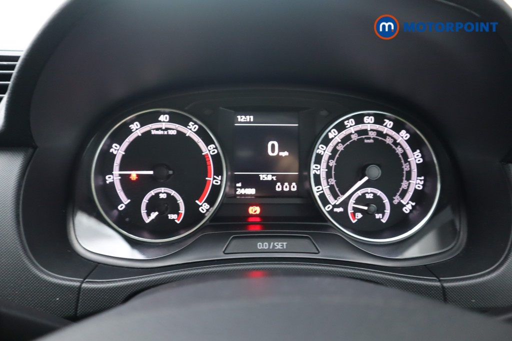 Skoda Fabia Colour Edition Manual Petrol Hatchback - Stock Number (1587302) - 1st supplementary image