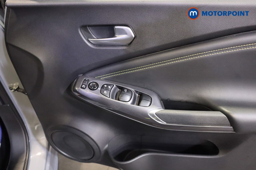 Nissan Juke Kiiro Manual Petrol SUV - Stock Number (1587323) - 9th supplementary image