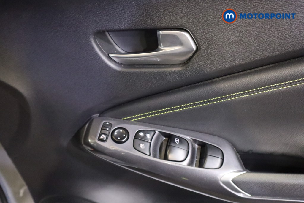 Nissan Juke Kiiro Manual Petrol SUV - Stock Number (1587323) - 10th supplementary image