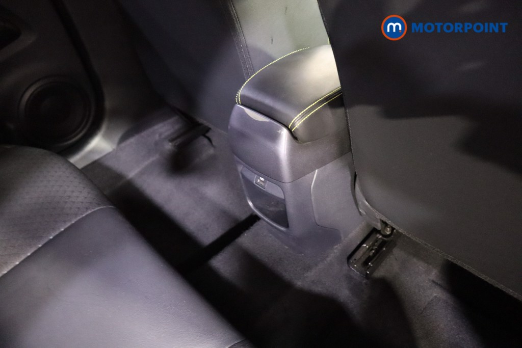 Nissan Juke Kiiro Manual Petrol SUV - Stock Number (1587323) - 19th supplementary image