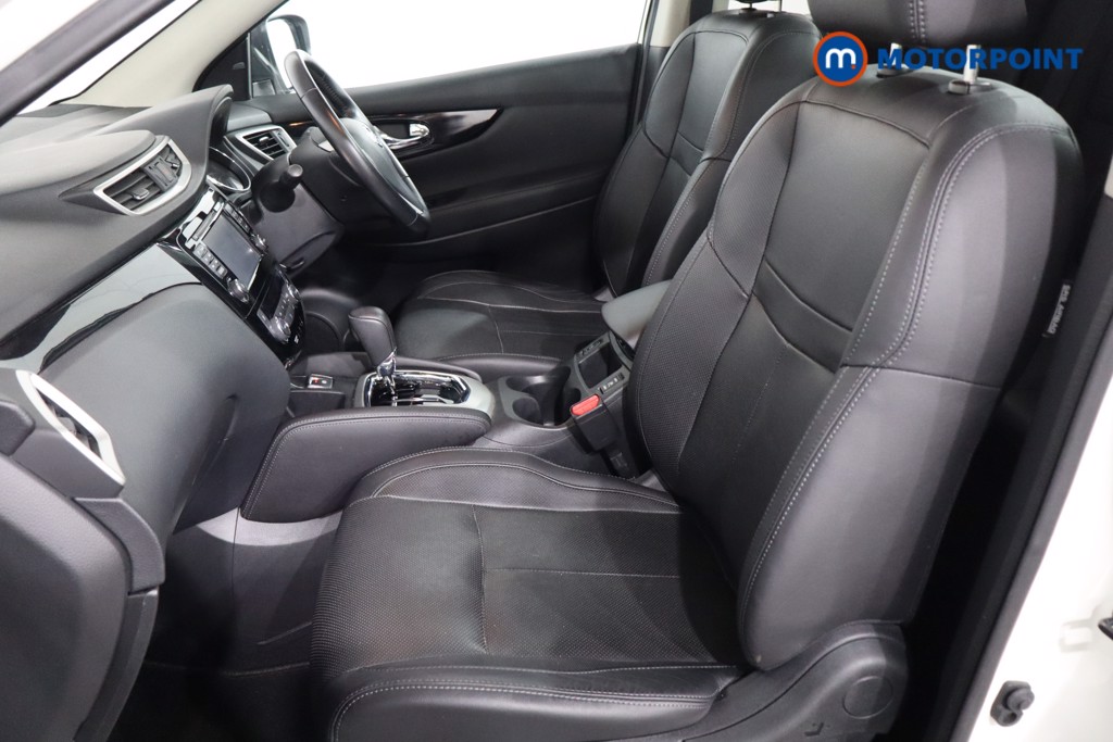 Nissan Qashqai Tekna Automatic Petrol SUV - Stock Number (1587365) - 4th supplementary image