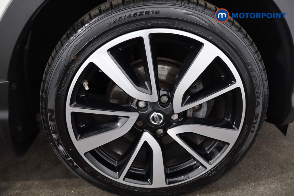 Nissan Qashqai Tekna Automatic Petrol SUV - Stock Number (1587365) - 10th supplementary image