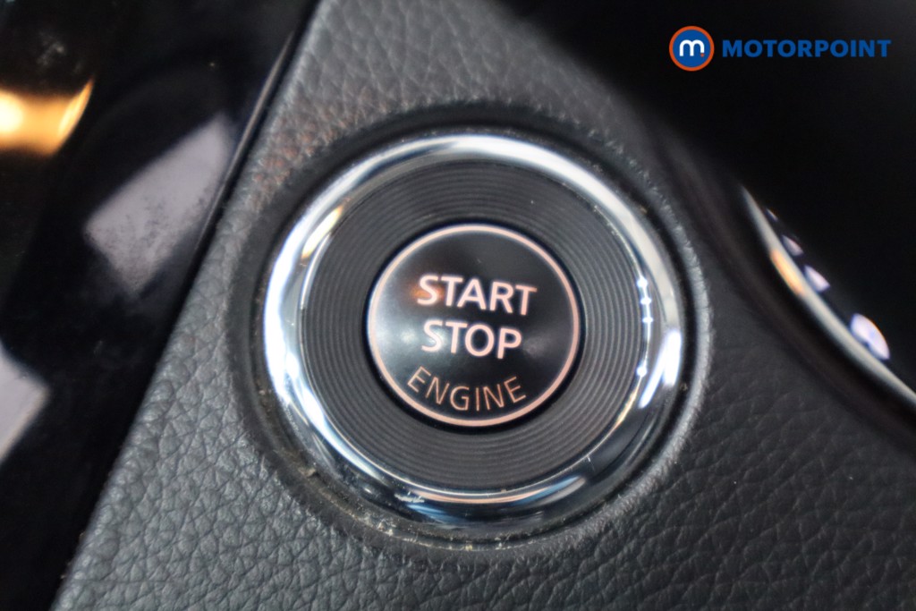 Nissan Qashqai Tekna Automatic Petrol SUV - Stock Number (1587365) - 13th supplementary image