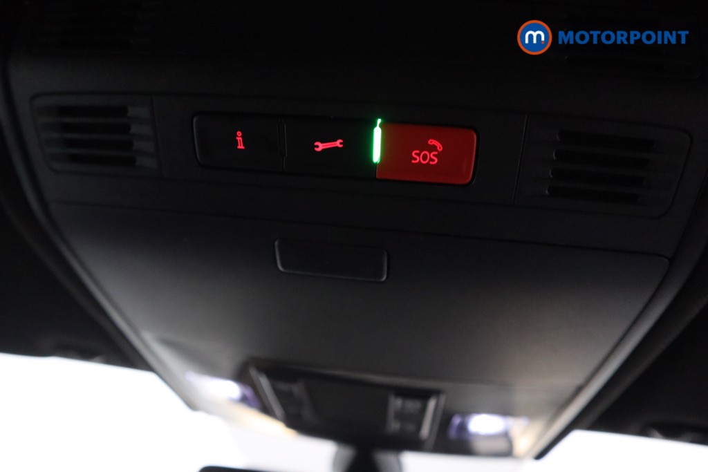 Volkswagen Polo R-Line Manual Petrol Hatchback - Stock Number (1587434) - 23rd supplementary image