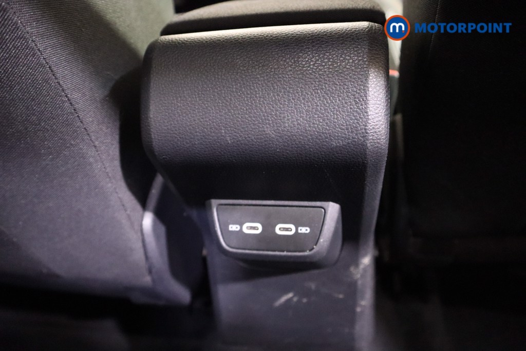 Volkswagen Polo R-Line Manual Petrol Hatchback - Stock Number (1587434) - 27th supplementary image