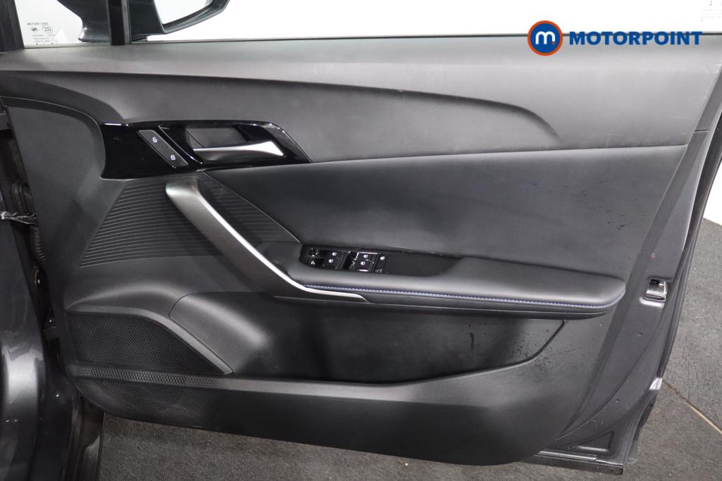 Mg Motor Uk MG4 Trophy Automatic Electric SUV - Stock Number (1587648) - 1st supplementary image