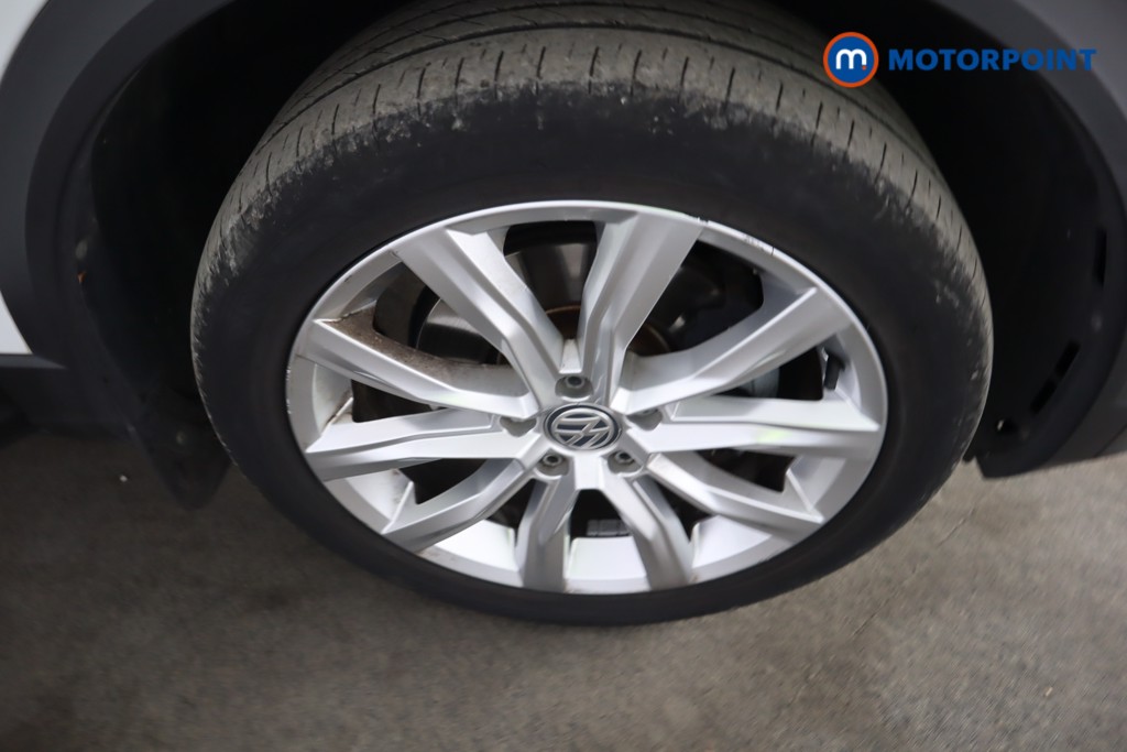 Volkswagen T-Roc SEL Manual Diesel SUV - Stock Number (1587657) - 27th supplementary image